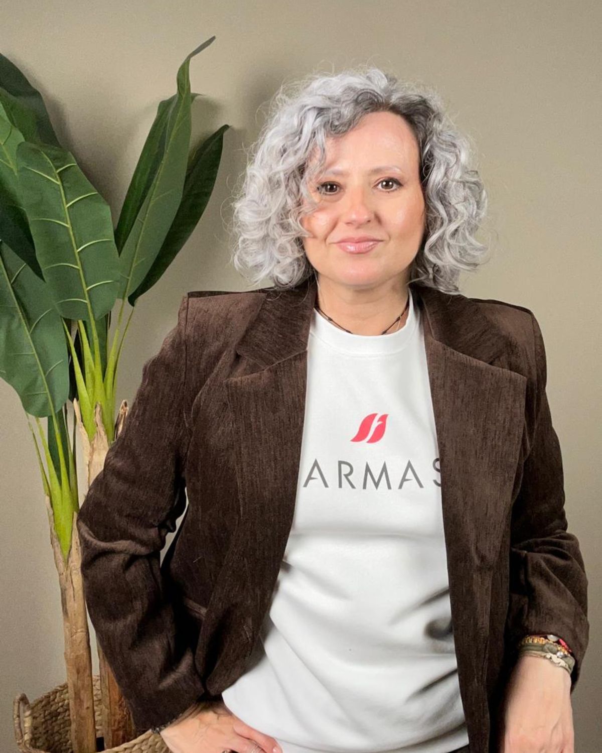 Sudadera Farmasi Blanca Unisex Sin Capucha