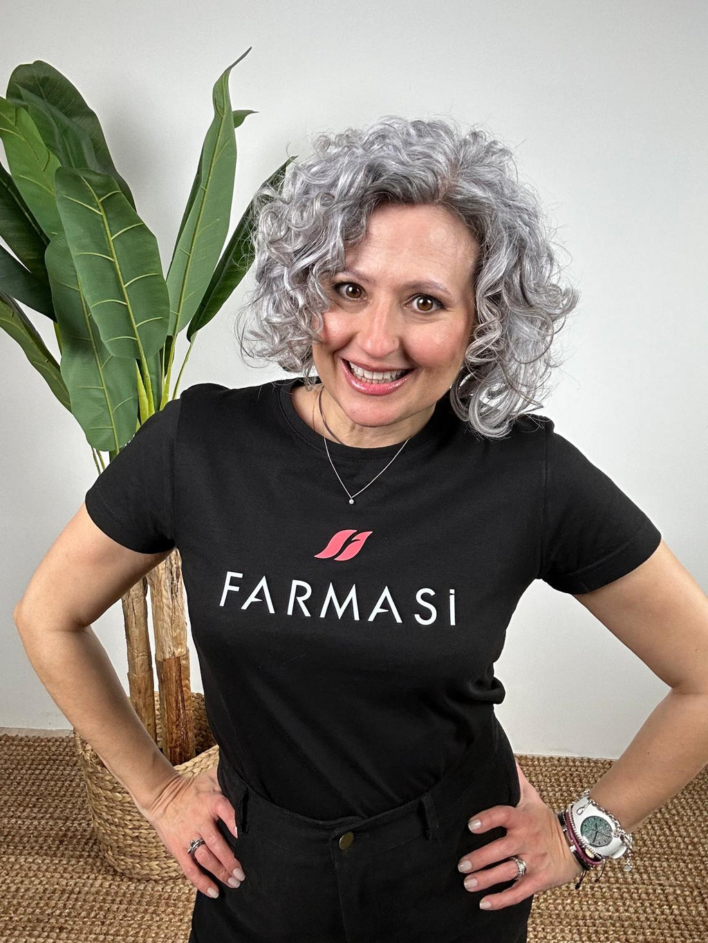 Camiseta Manga Corta Mujer Farmasi