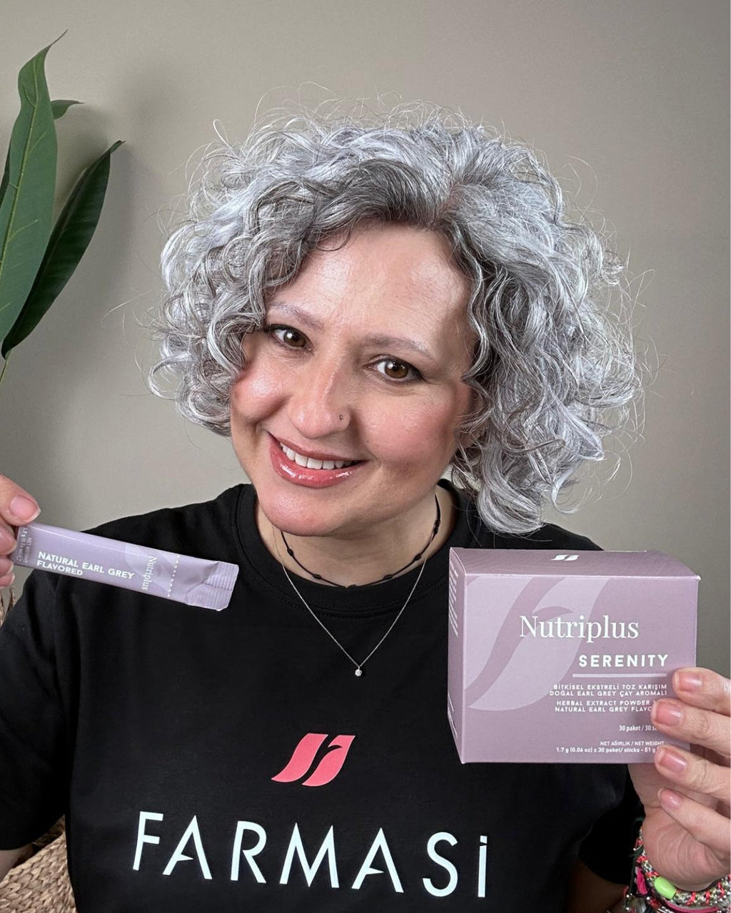 Camiseta Personalizada Manga Corta Unisex Farmasi